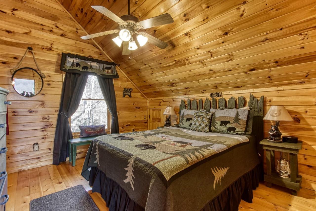 Magical Moments, Hot Tub, Wifi, 1089 Free Tickets Each Paid Day, Dollywood And More ガトリンバーグ エクステリア 写真