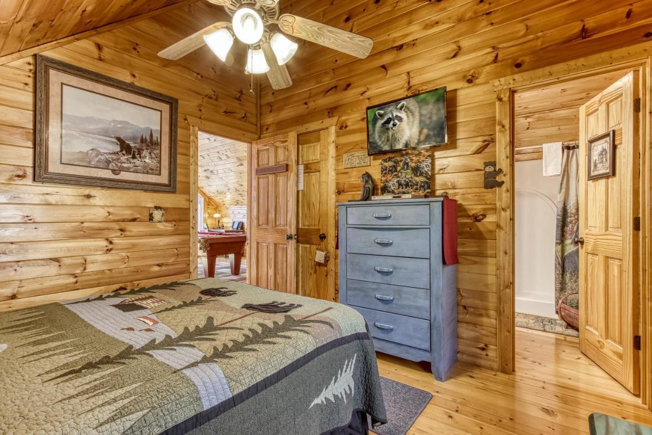Magical Moments, Hot Tub, Wifi, 1089 Free Tickets Each Paid Day, Dollywood And More ガトリンバーグ エクステリア 写真